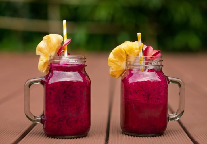 BEETROOT & POMEGRANATE SMOOTHIE